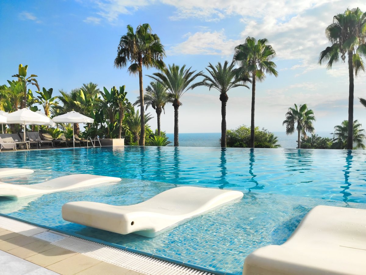 Luxury resort pool with ocean views at Meridian House